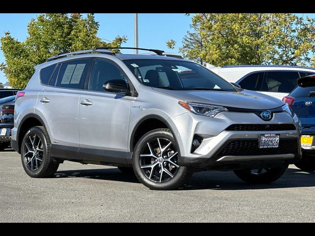 2018 Toyota RAV4 Hybrid SE