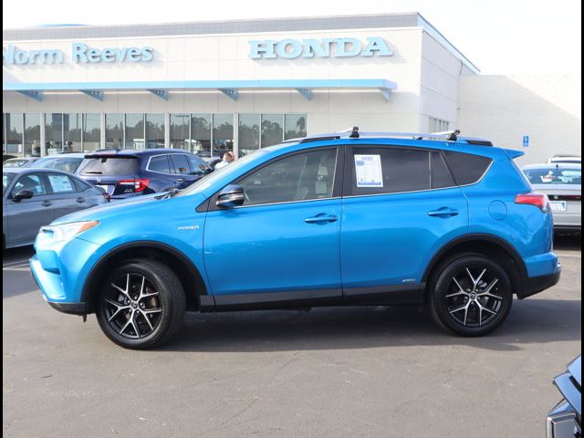 2018 Toyota RAV4 Hybrid SE