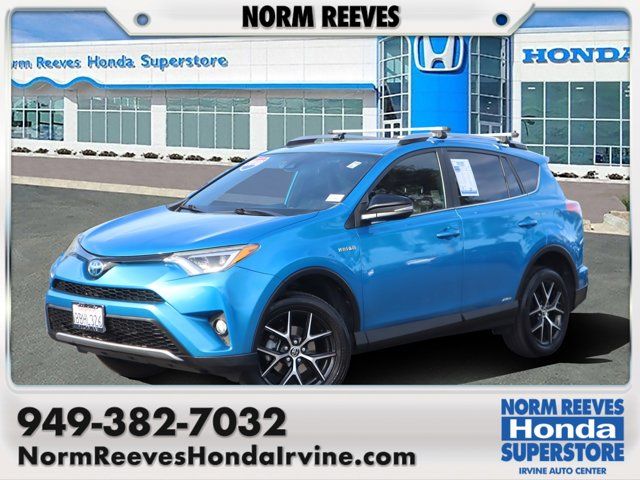 2018 Toyota RAV4 Hybrid SE