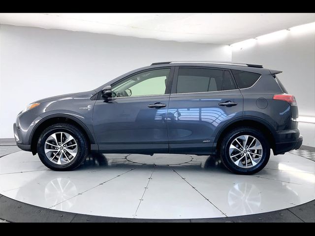 2018 Toyota RAV4 Hybrid XLE