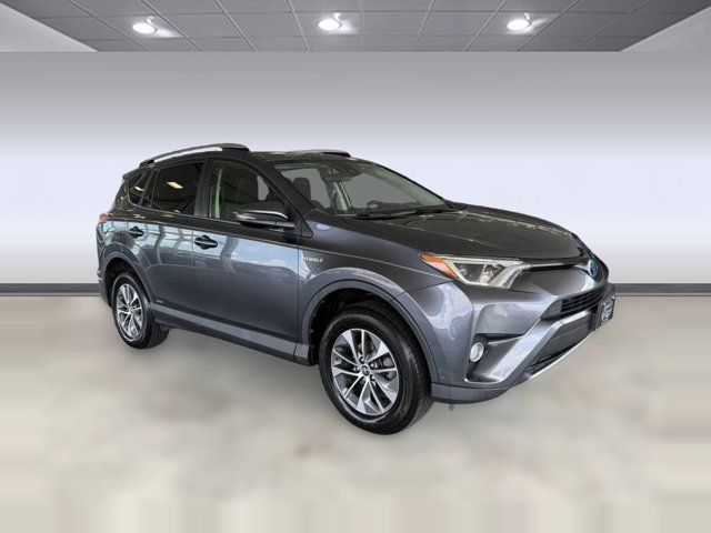 2018 Toyota RAV4 Hybrid XLE