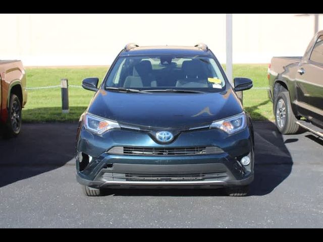 2018 Toyota RAV4 Hybrid XLE