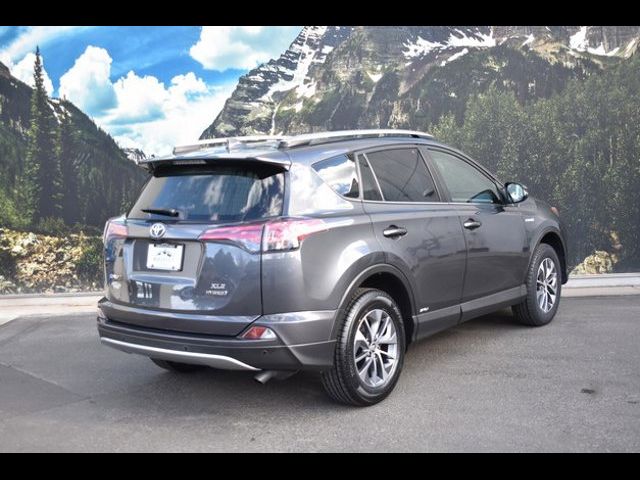 2018 Toyota RAV4 Hybrid XLE