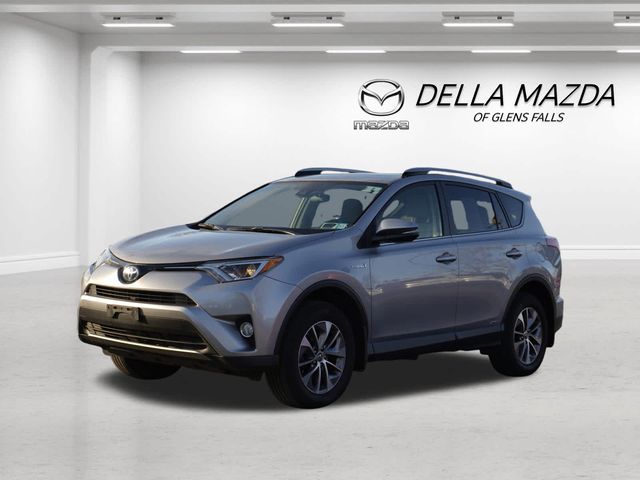 2018 Toyota RAV4 Hybrid XLE