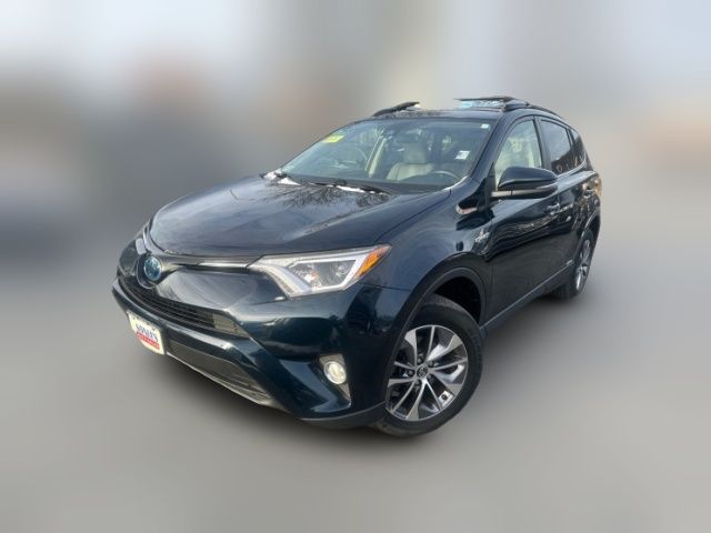 2018 Toyota RAV4 Hybrid XLE