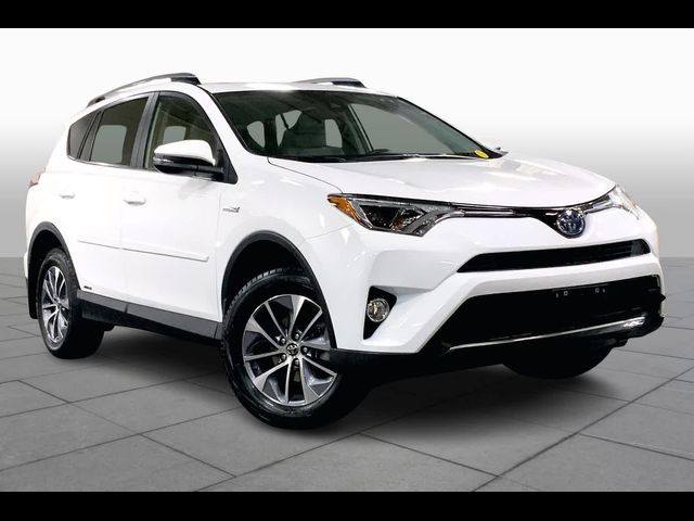 2018 Toyota RAV4 Hybrid XLE