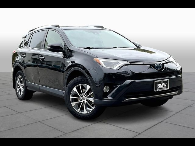 2018 Toyota RAV4 Hybrid XLE