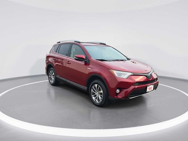 2018 Toyota RAV4 Hybrid XLE