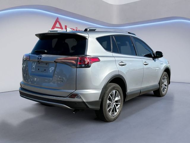 2018 Toyota RAV4 Hybrid XLE