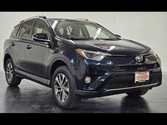 2018 Toyota RAV4 Hybrid XLE