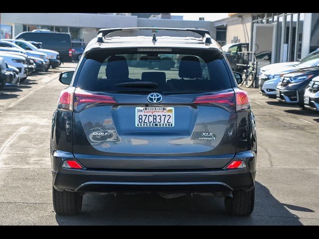 2018 Toyota RAV4 Hybrid XLE