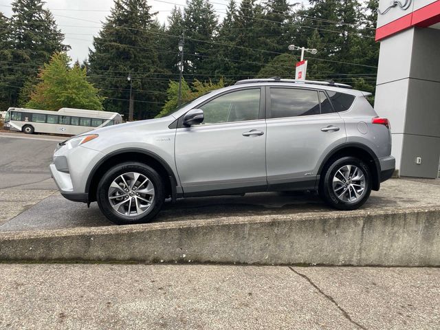 2018 Toyota RAV4 Hybrid XLE