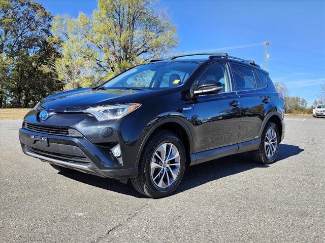 2018 Toyota RAV4 Hybrid XLE