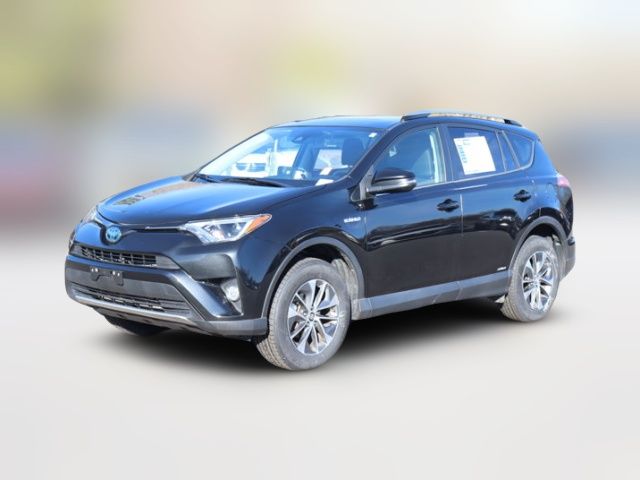 2018 Toyota RAV4 Hybrid XLE