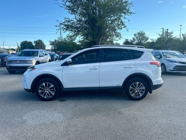 2018 Toyota RAV4 Hybrid XLE