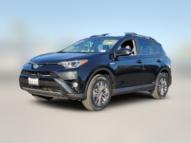 2018 Toyota RAV4 Hybrid XLE