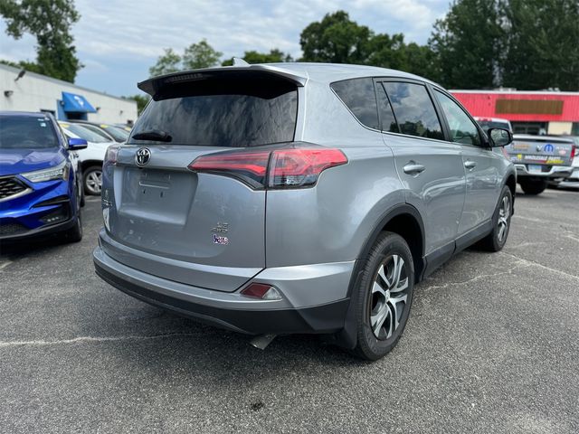 2018 Toyota RAV4 LE