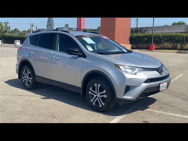 2018 Toyota RAV4 LE