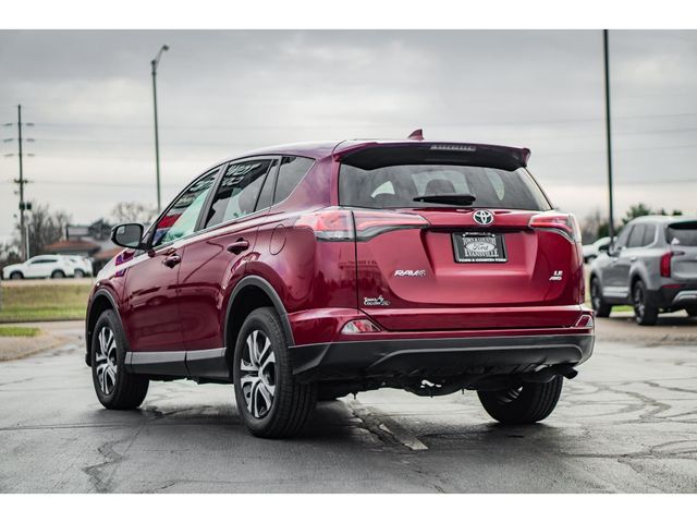 2018 Toyota RAV4 LE