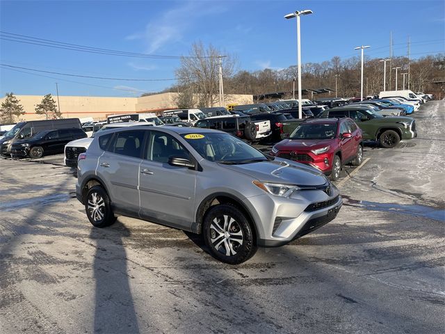 2018 Toyota RAV4 LE
