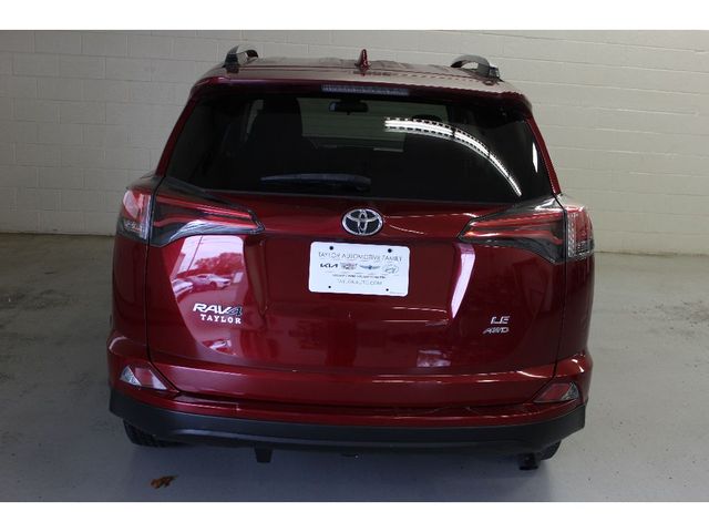 2018 Toyota RAV4 LE