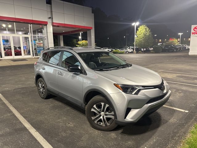 2018 Toyota RAV4 LE