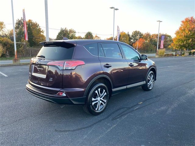 2018 Toyota RAV4 LE