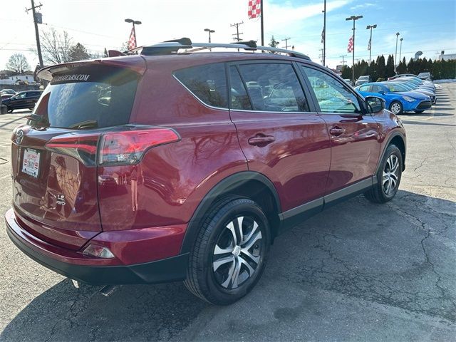 2018 Toyota RAV4 LE