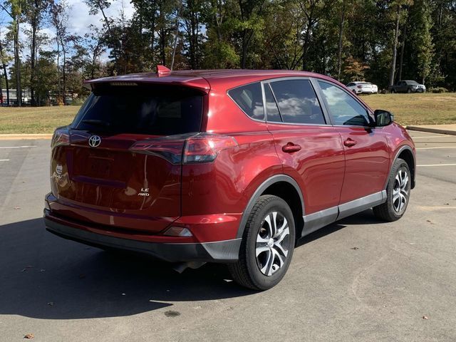 2018 Toyota RAV4 LE