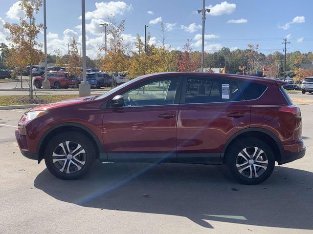 2018 Toyota RAV4 LE