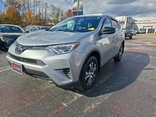 2018 Toyota RAV4 LE