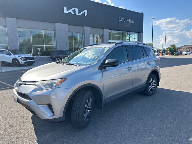 2018 Toyota RAV4 LE