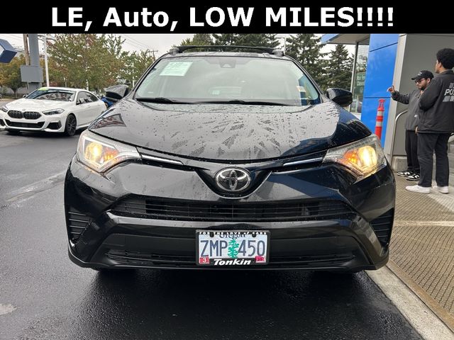 2018 Toyota RAV4 LE