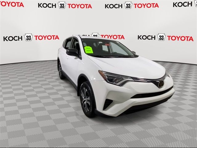 2018 Toyota RAV4 LE