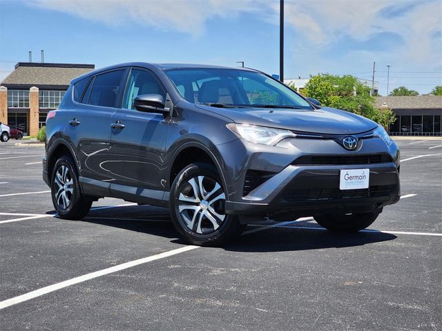 2018 Toyota RAV4 LE