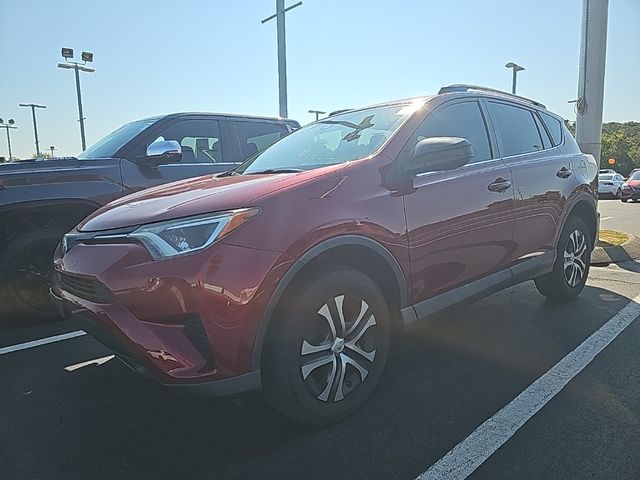 2018 Toyota RAV4 LE