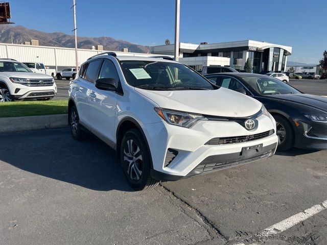 2018 Toyota RAV4 LE