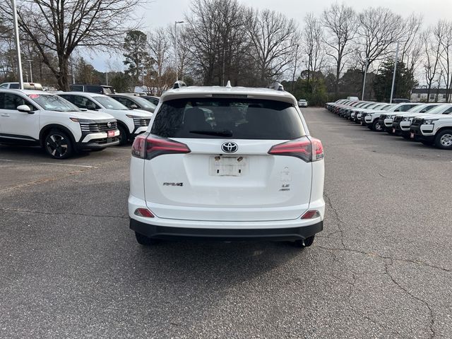 2018 Toyota RAV4 LE