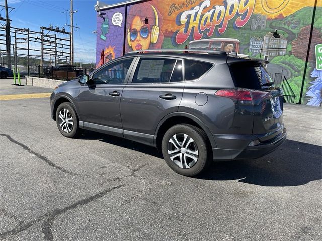 2018 Toyota RAV4 LE