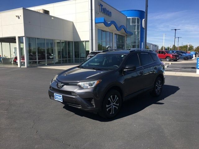 2018 Toyota RAV4 LE