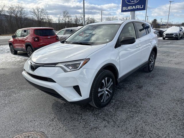 2018 Toyota RAV4 LE