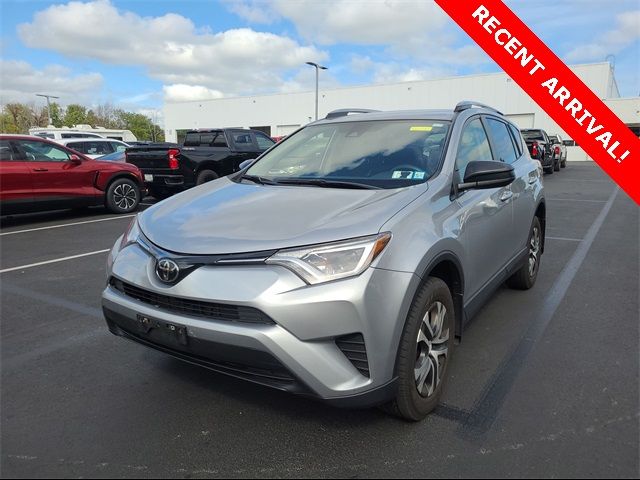 2018 Toyota RAV4 LE