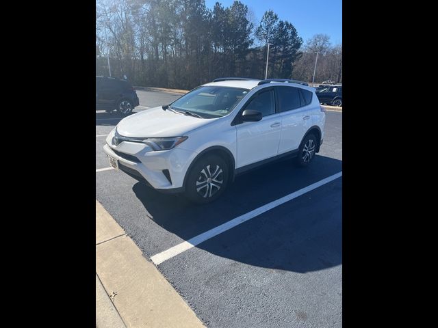 2018 Toyota RAV4 LE