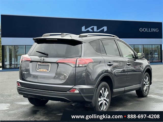 2018 Toyota RAV4 LE