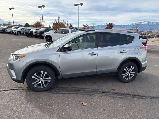 2018 Toyota RAV4 LE