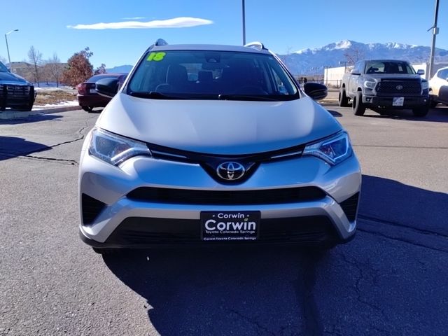 2018 Toyota RAV4 LE