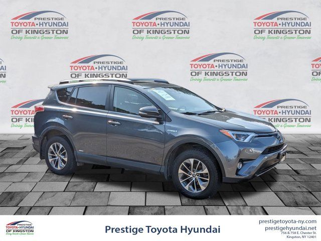 2018 Toyota RAV4 Hybrid XLE