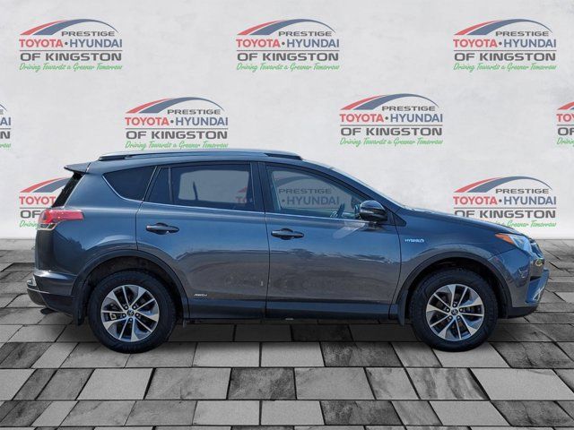 2018 Toyota RAV4 Hybrid XLE