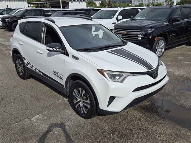 2018 Toyota RAV4 LE