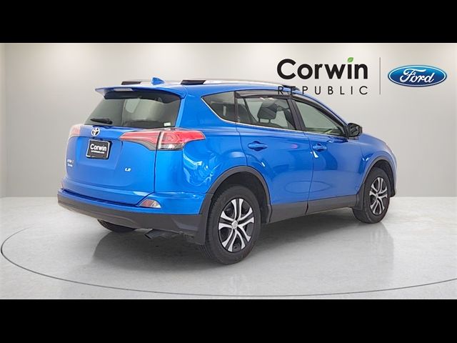 2018 Toyota RAV4 LE